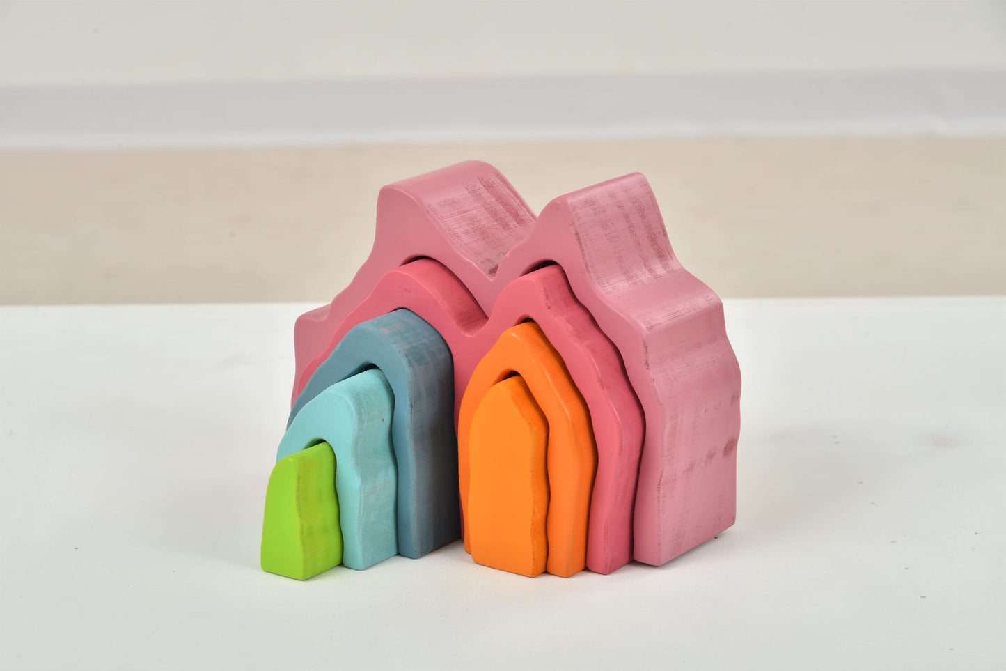 Wooden Mountain Rainbow Stack