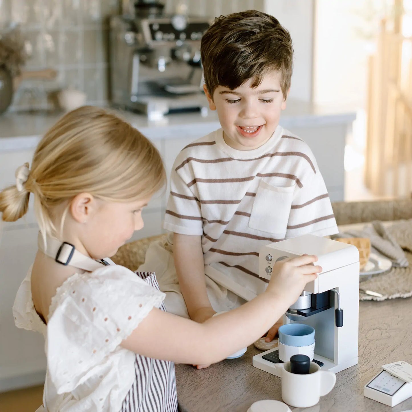 Children’s Coffee Maker: Wooden Café Play Set for Kids