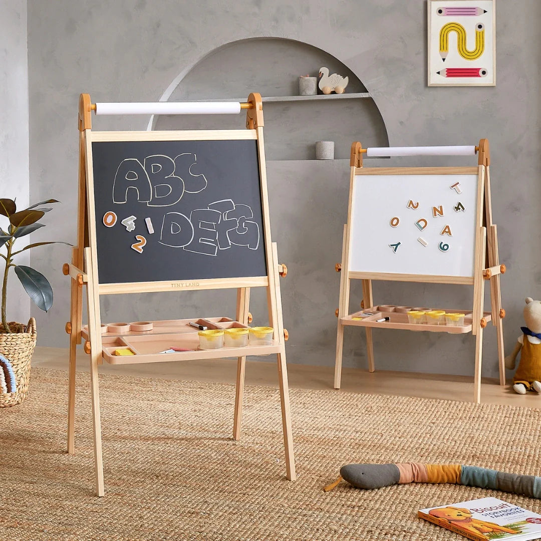 Magnitales Easel for Kids