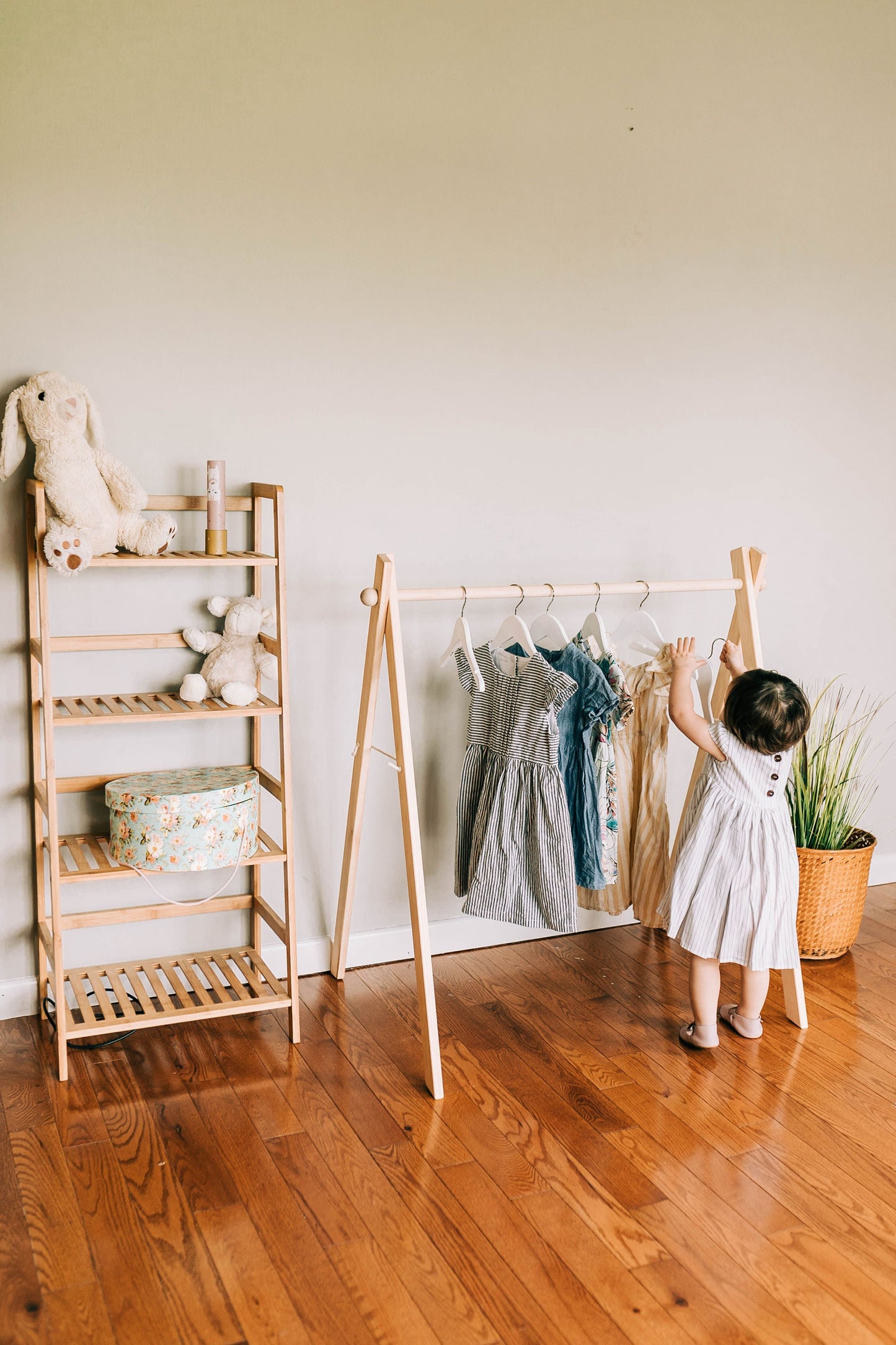 Wooden Toddler Clothes Rack