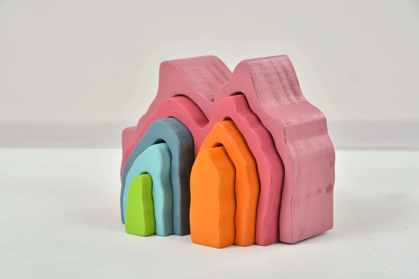 Wooden Mountain Rainbow Stack
