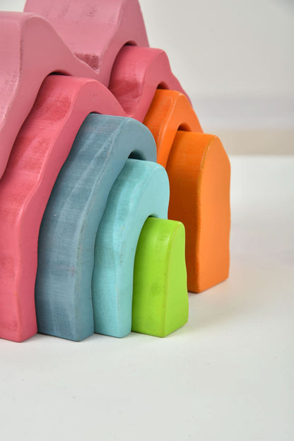 Wooden Mountain Rainbow Stack