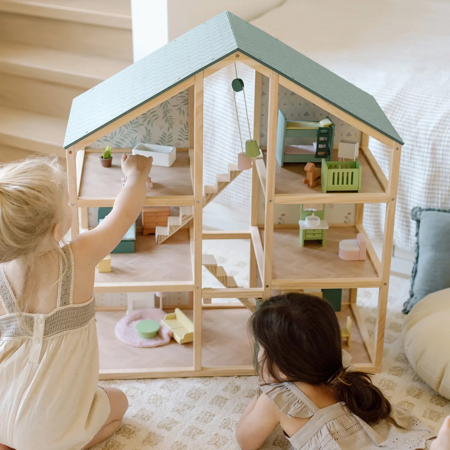 Sweetwood Evergreen Dollhouse without Dolls