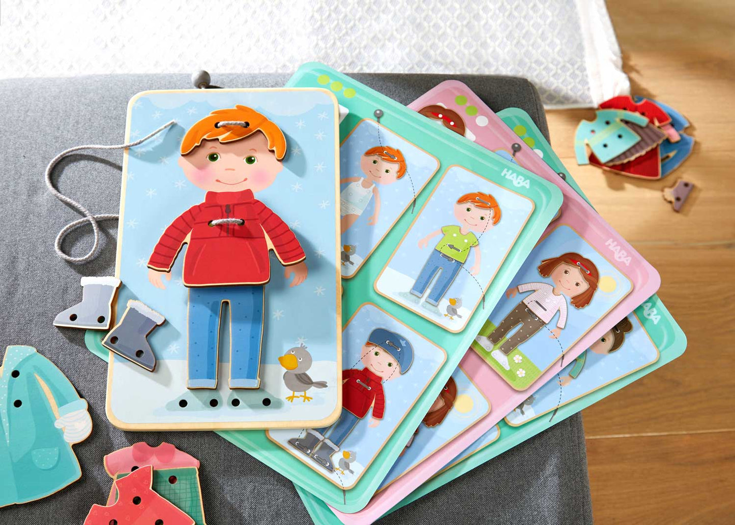 Dress Up Fun Threading Game