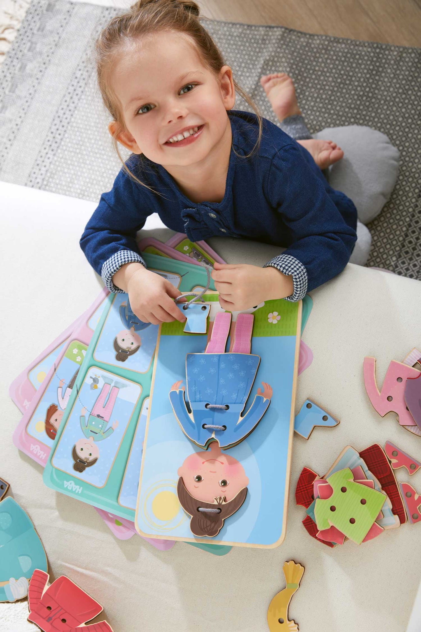 Dress Up Fun Threading Game