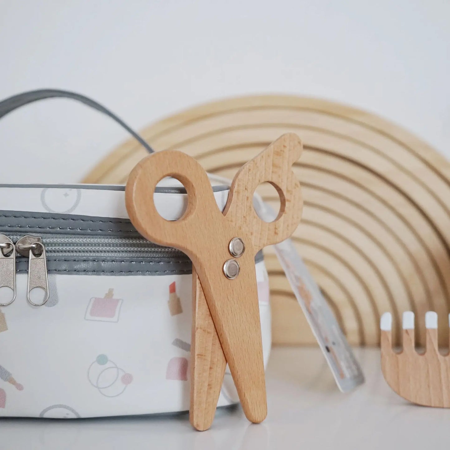 Wooden Makeup & Hairdressing Set