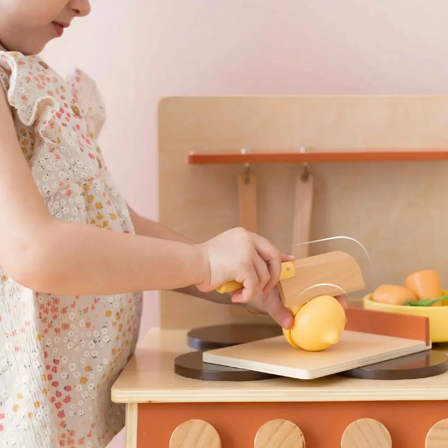 Modern & Versatile Wooden Kids Play Kitchen