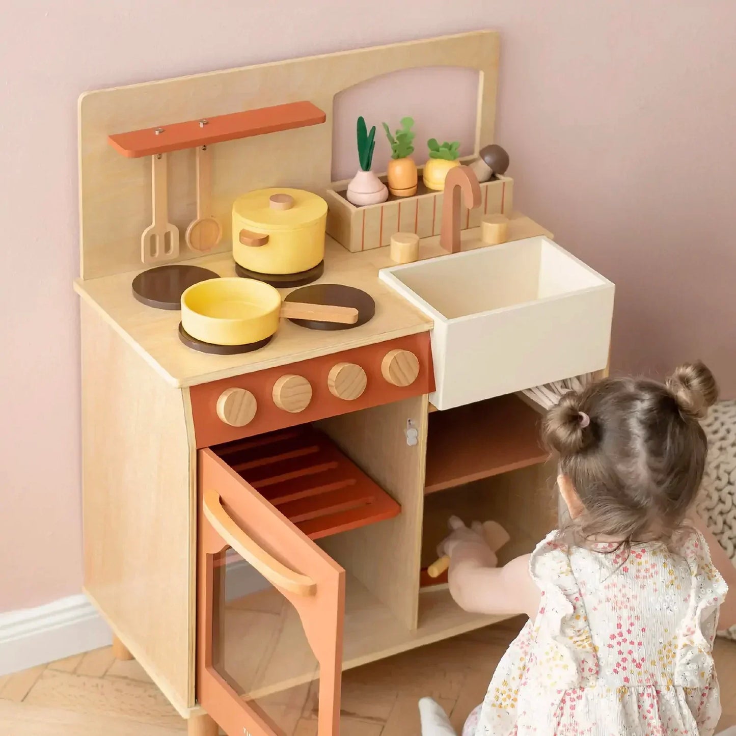 Modern & Versatile Wooden Kids Play Kitchen