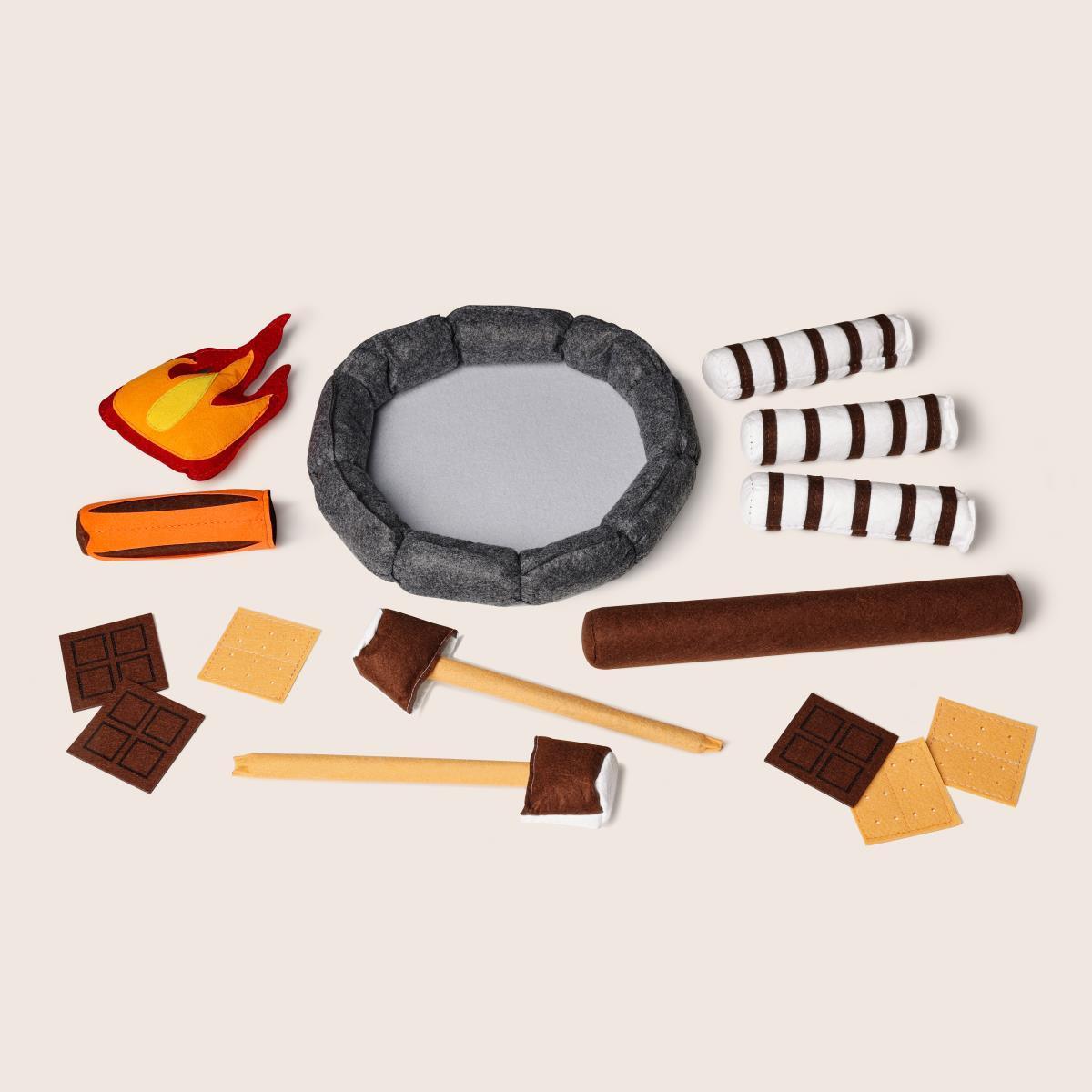 Toy Campfire and S'mores Set